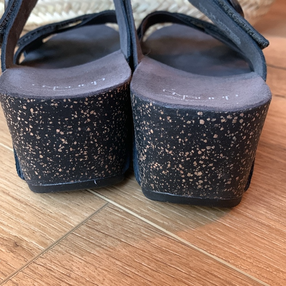 Dansko Susie Wedge Slides Graphite Metallic Sanda… - image 3